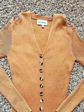 heartloom Ribbed Button-Front Maxi Dress in Brown Like New